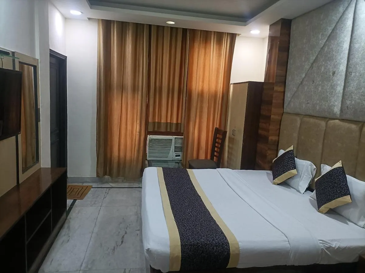 Hotel Le Mount Near Igi Airport New Delhi India