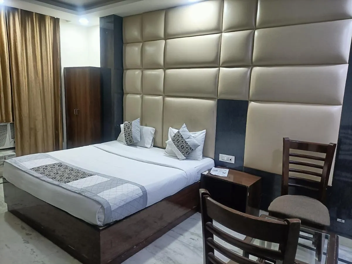 Hotel Le Mount Near Igi Airport New Delhi